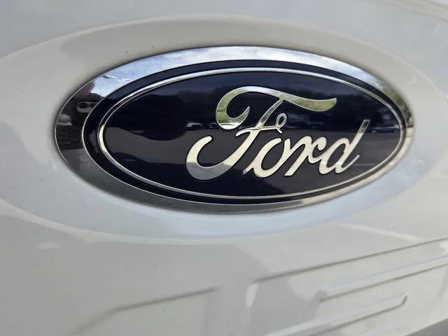 Used 2023 White Ford XLT image 17