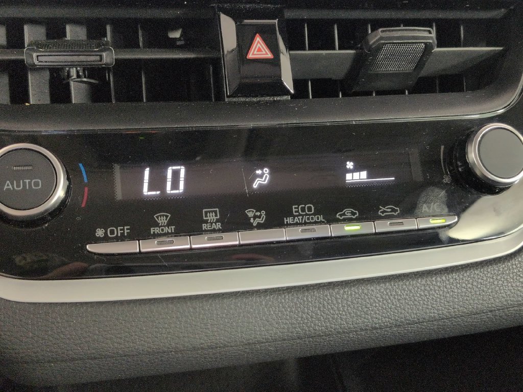 2024 Toyota Corolla LE - Photo 35