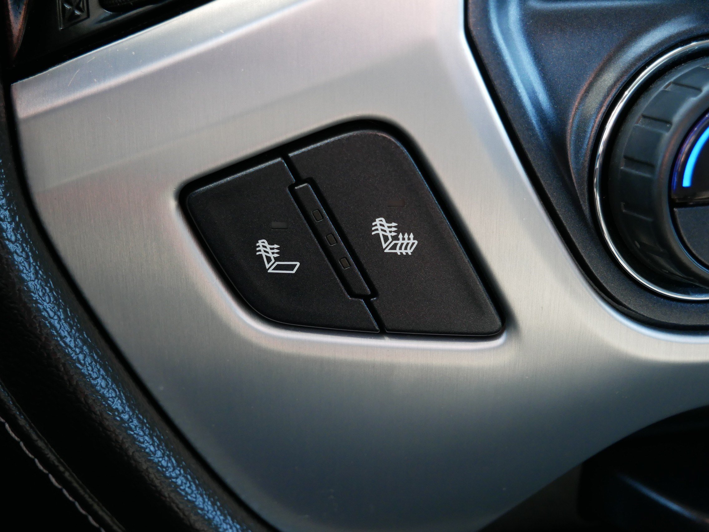 2019 GMC Sierra 1500 Limited SLE - Photo 24