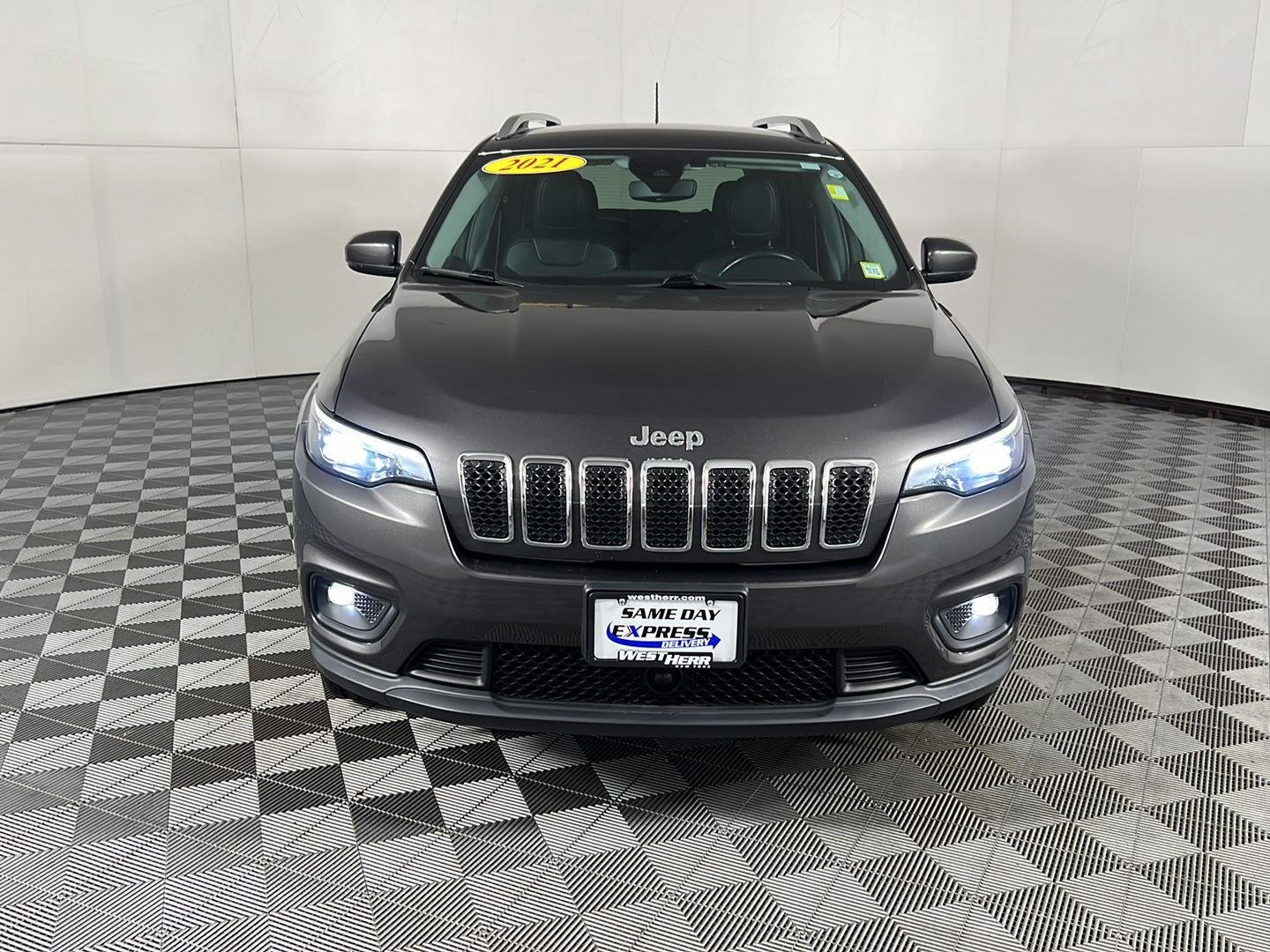 Used 2021 Gy Jeep Latitude plus image 4