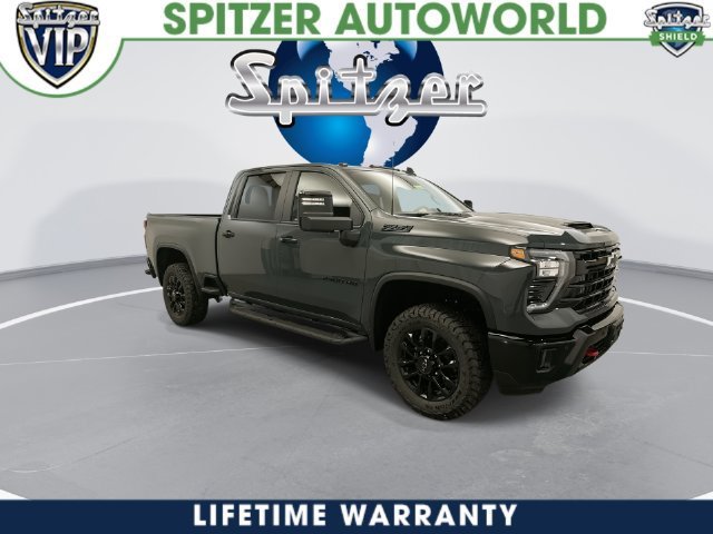 2026 Chevrolet Silverado 2500 HD photo 3 of 35