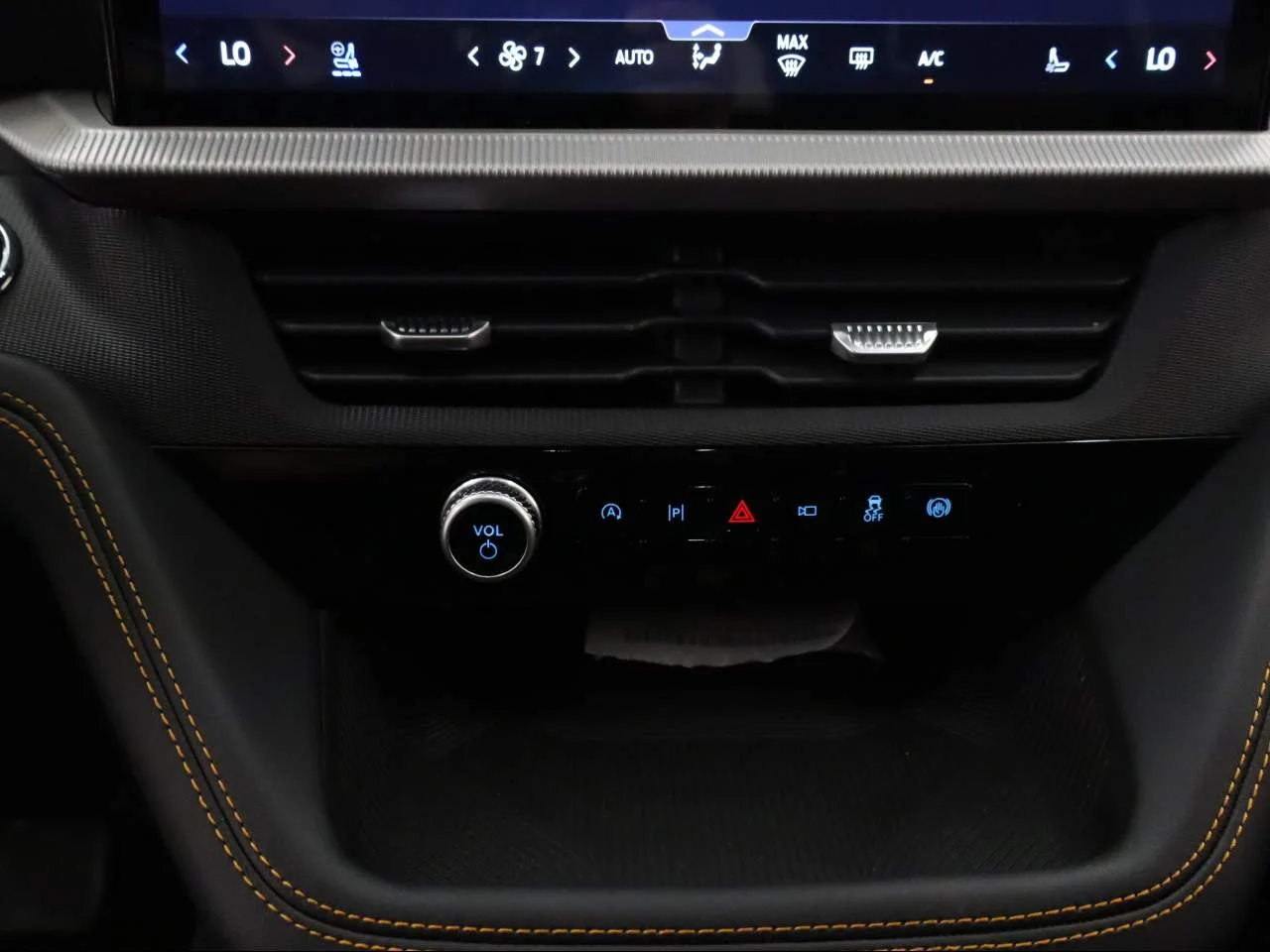 New 2026 Agate Black Metallic Ford Tremor® image 10