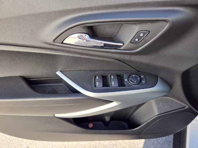 2026 Chevrolet Trax LS - Photo 16