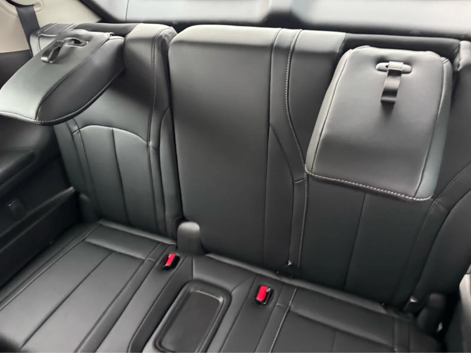 Certified Used 2026 Grand Blue INFINITI LUXE image 27