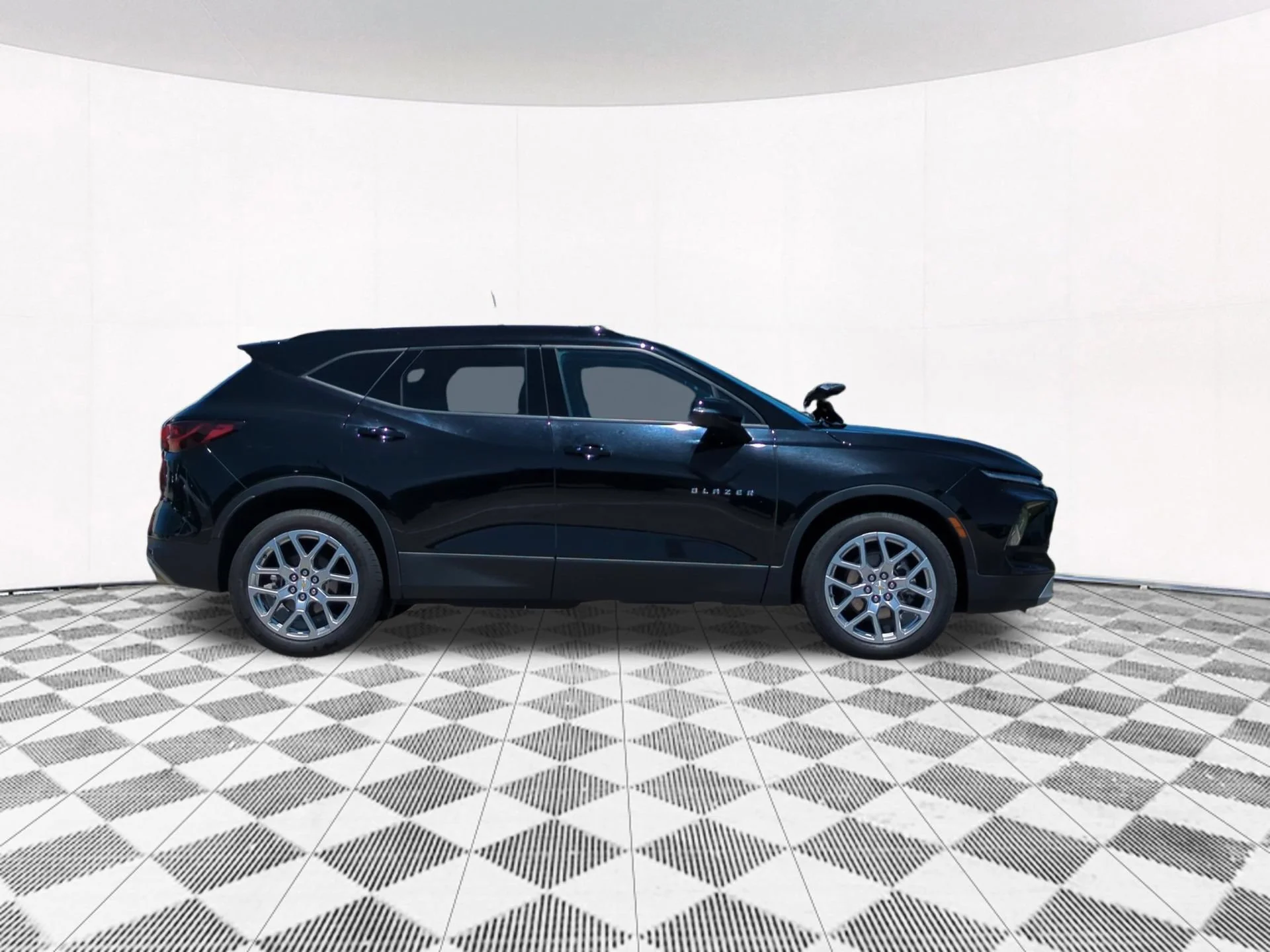 Used 2023 Black Chevrolet 3LT image 7