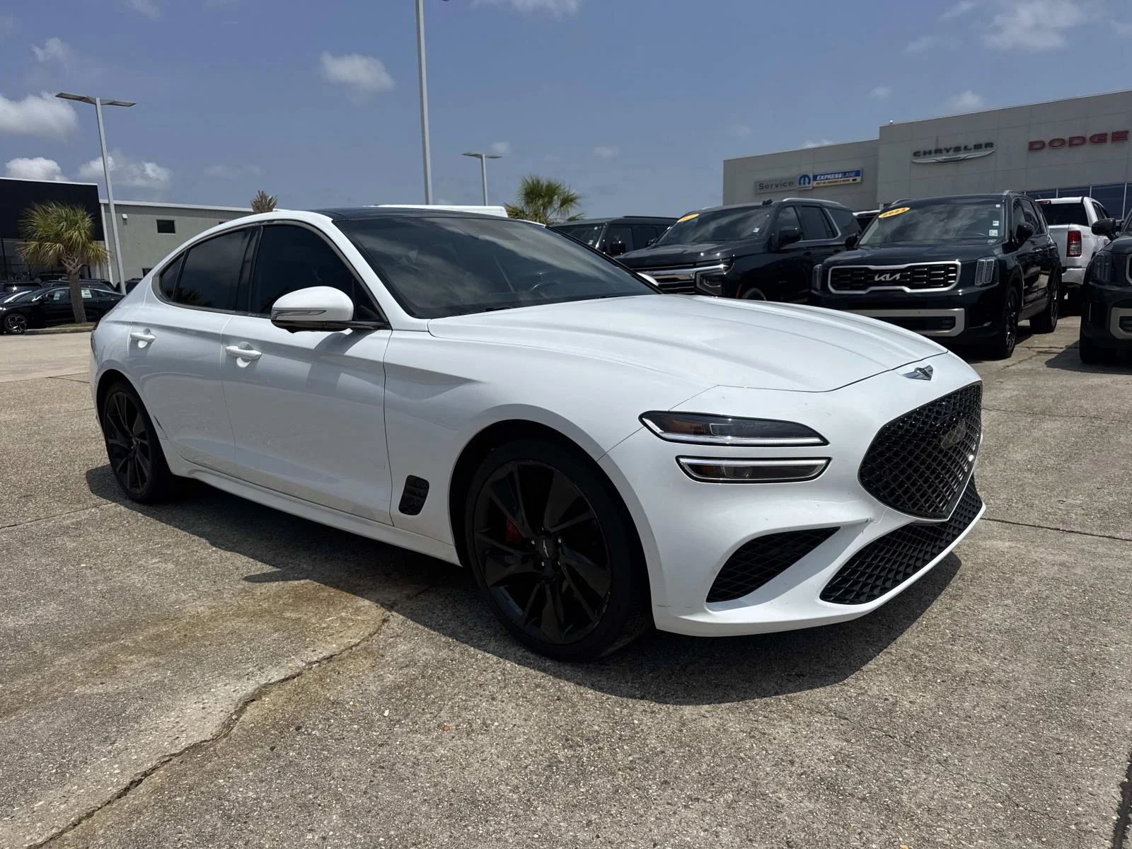 2023 Genesis G70 3.3T Standard's photo