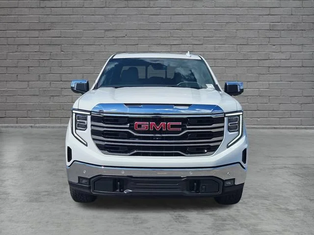 2026 GMC Sierra 1500 SLT - Photo 8