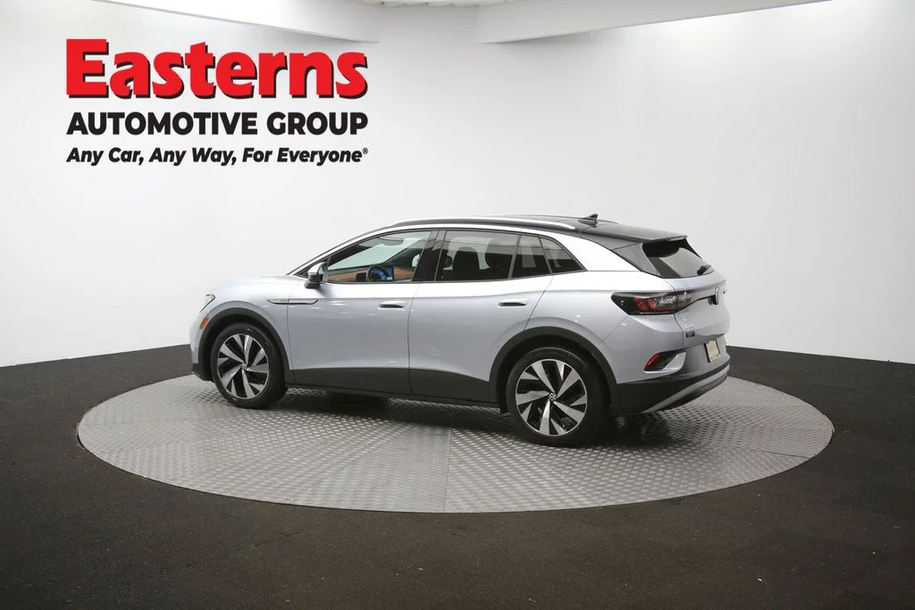 Used 2021 Silver Volkswagen Pro S image 60