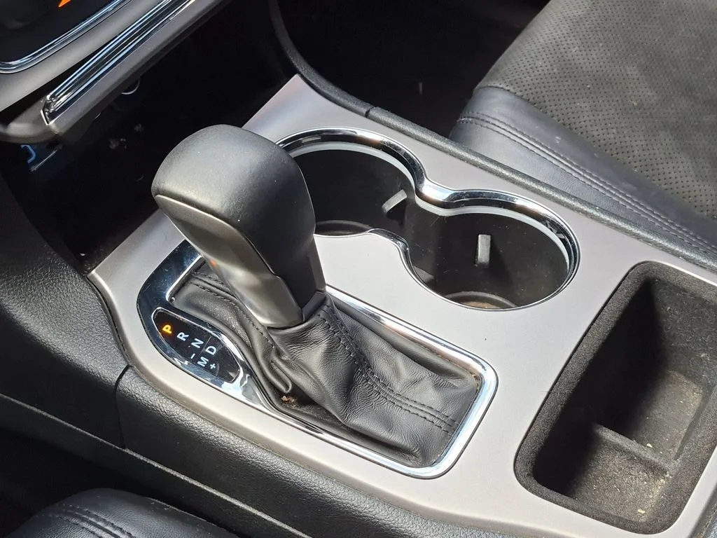 Used 2018 White Jeep Altitude image 16