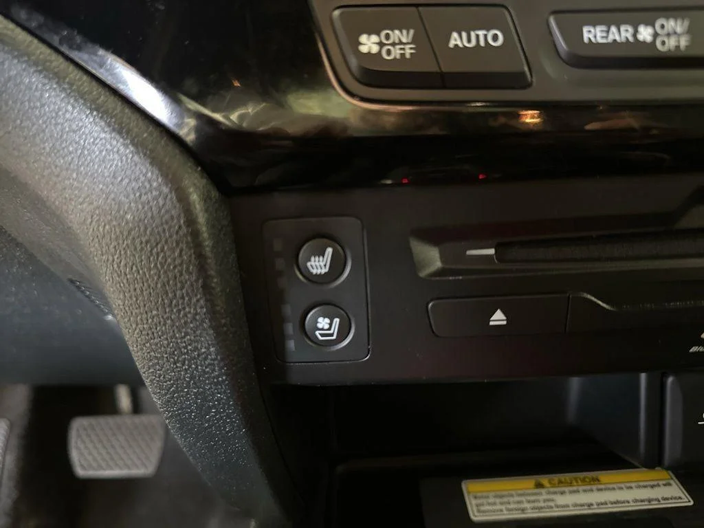 Used 2022 Crystal Black Pearl Honda Black Edition image 20