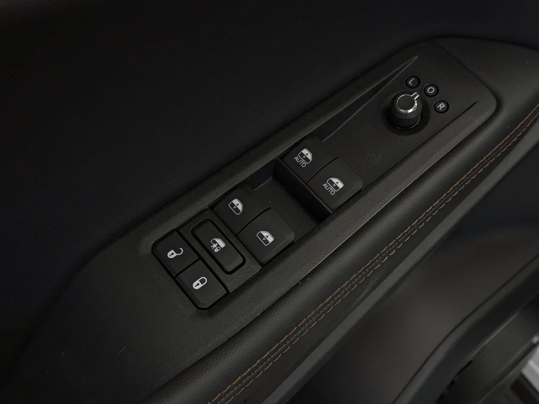 New 2026 White Jeep Limited - - 4x4 - Limited Pkg (23G) - Tech Group - Mopar Interior Protection Pkg & More! image 13