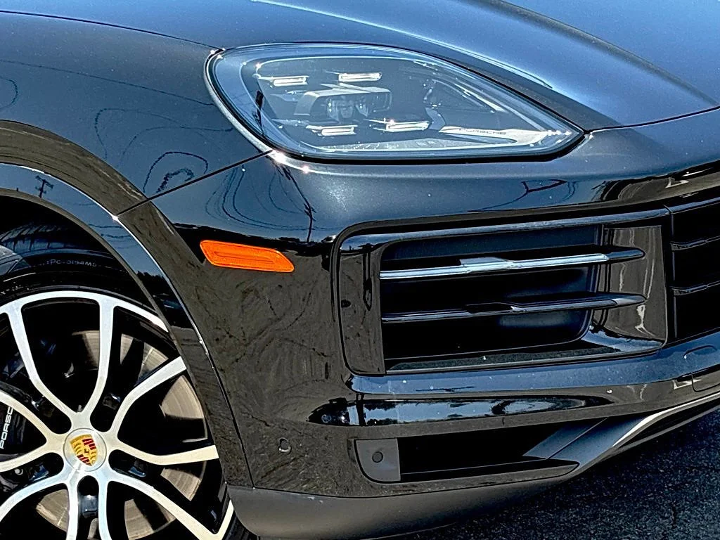 Used 2024 GRAY Porsche Coupe image 8