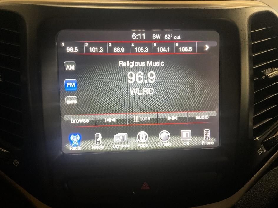 Used 2017 Black Jeep Limited image 18