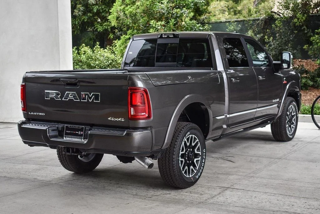 2025 RAM 2500 Limited - Photo 6
