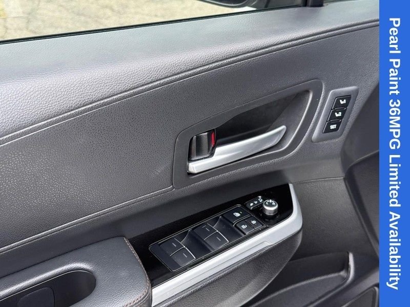 Used 2025 Pearl Toyota Limited image 19