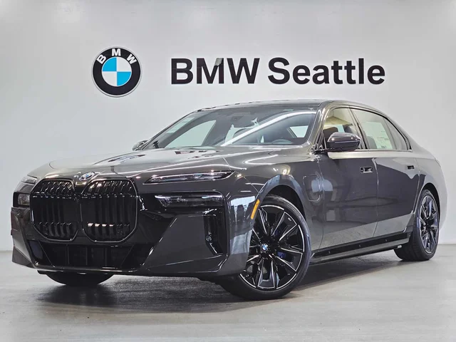 2026 BMW 750e