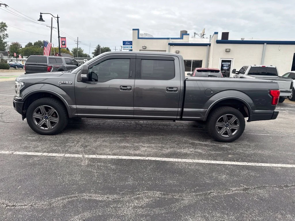 Certified Used 2020 Magnetic Metallic Ford Lariat image 7