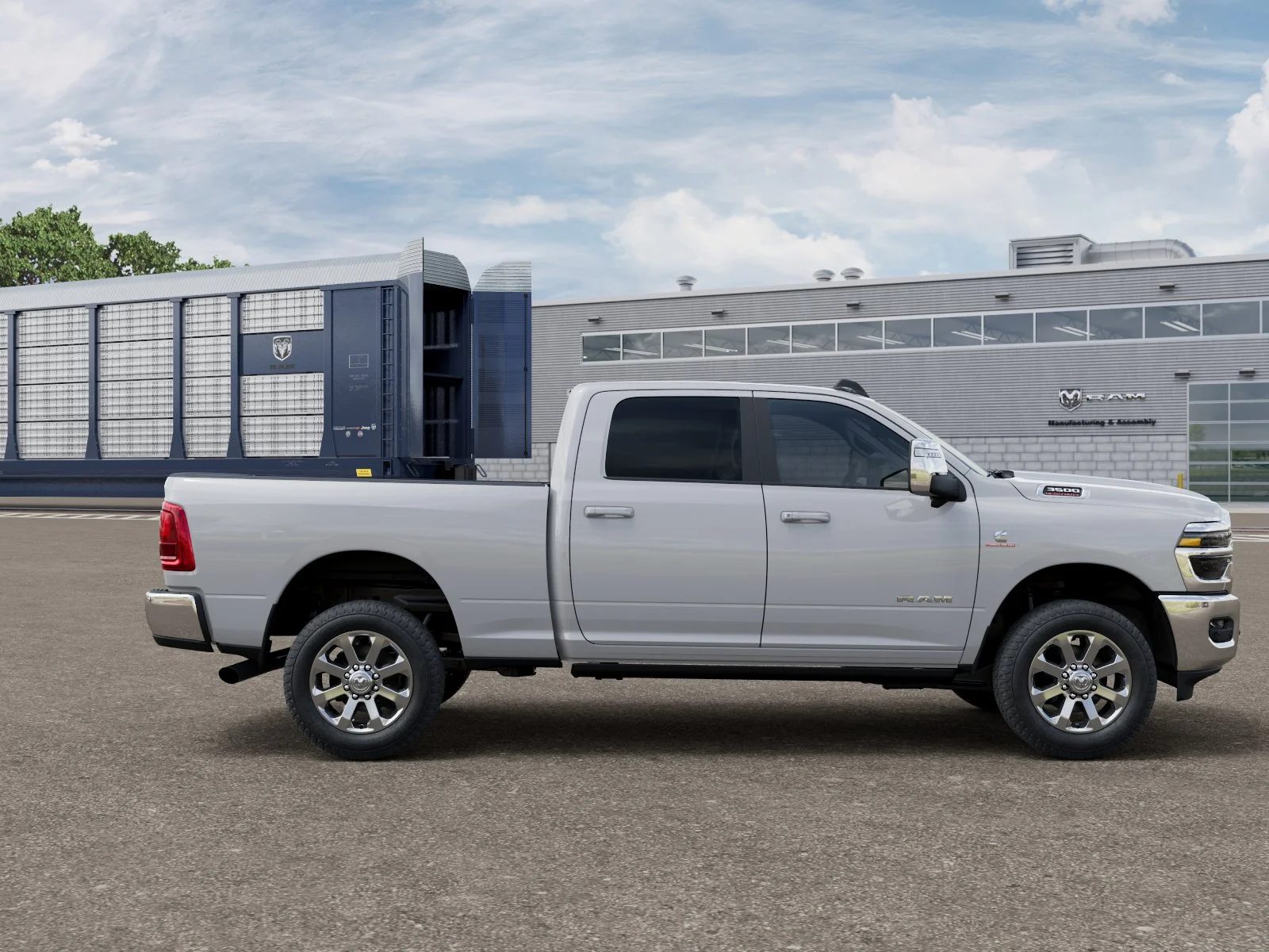 New 2026 Bright White Clear-Coat Exterior Paint RAM LARAMIE image 12
