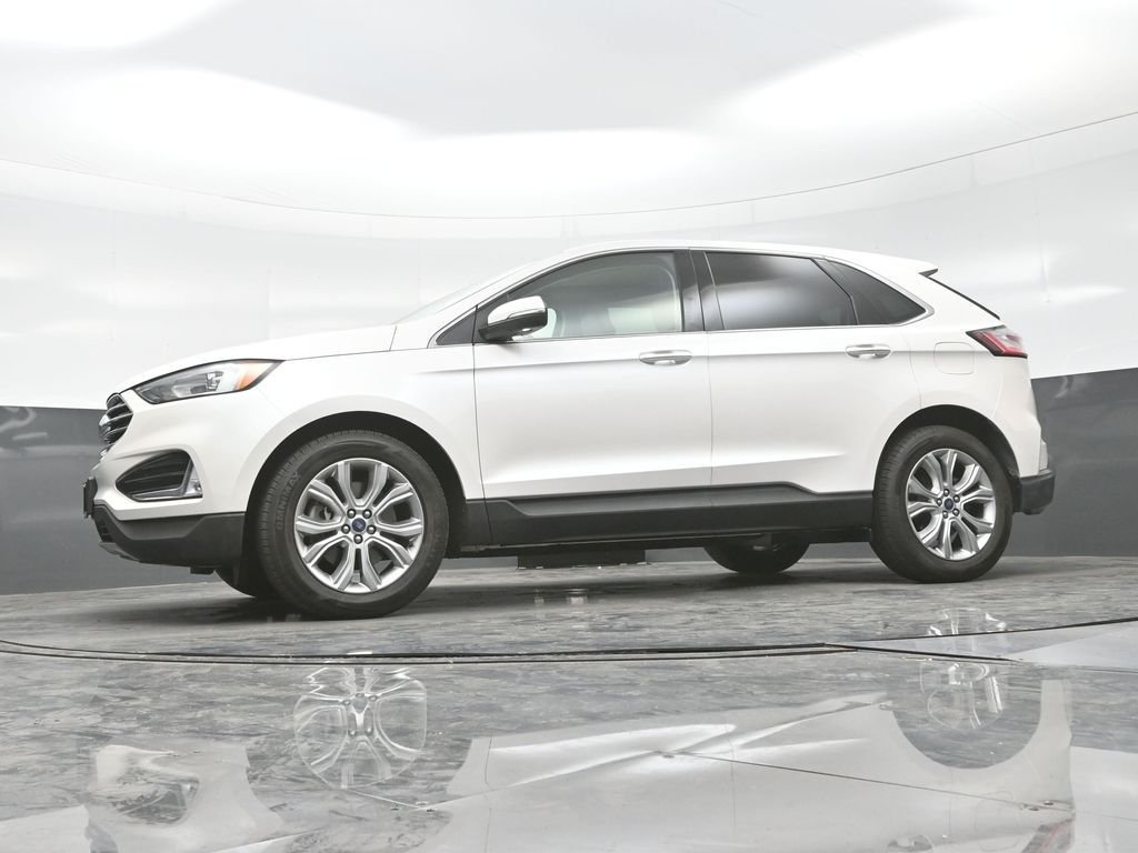 Used 2019 White Ford Titanium image 30