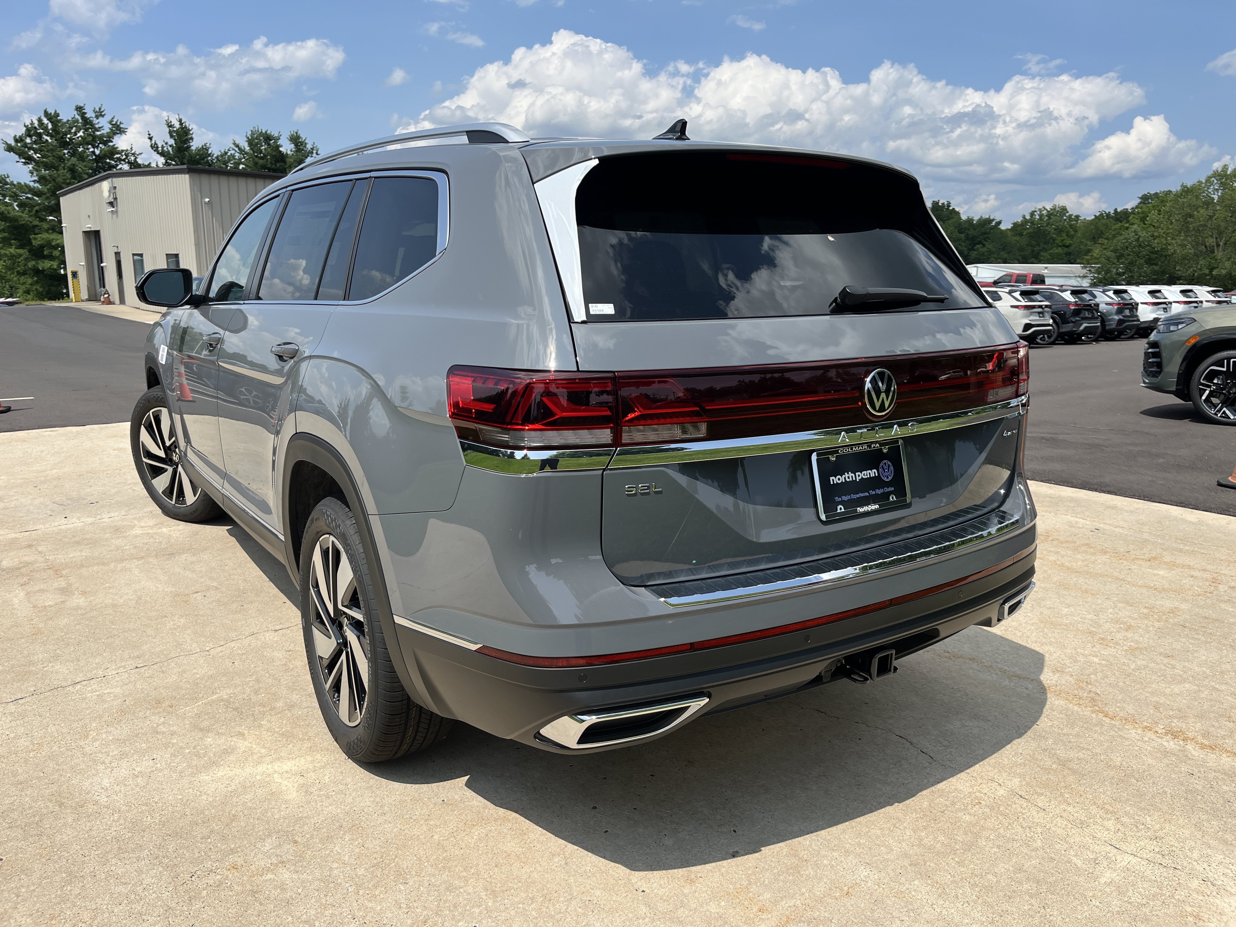 New 2026 Pure Gray Volkswagen 2.0T SEL image 10