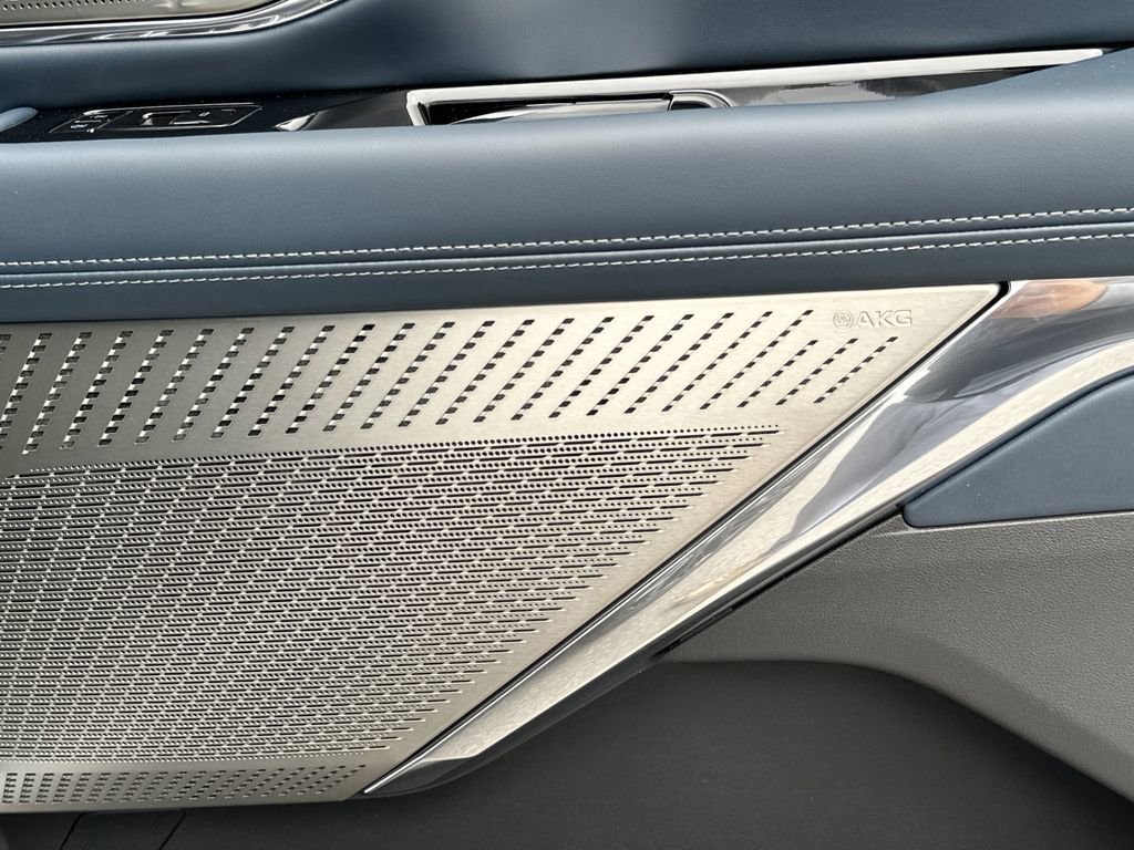 2026 Cadillac Escalade IQL Premium Sport - Photo 33