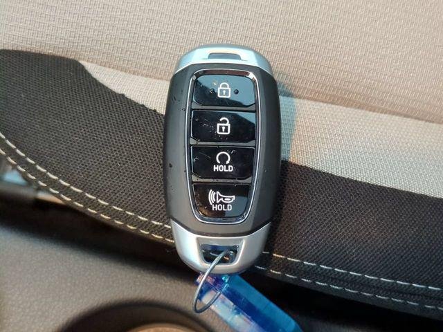 New 2026 Black Hyundai SEL image 27