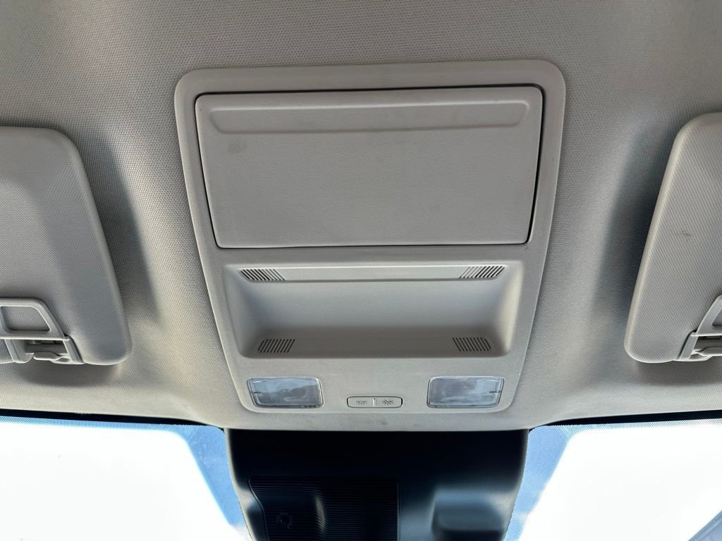 Used 2022 Blue Ford Lariat image 34
