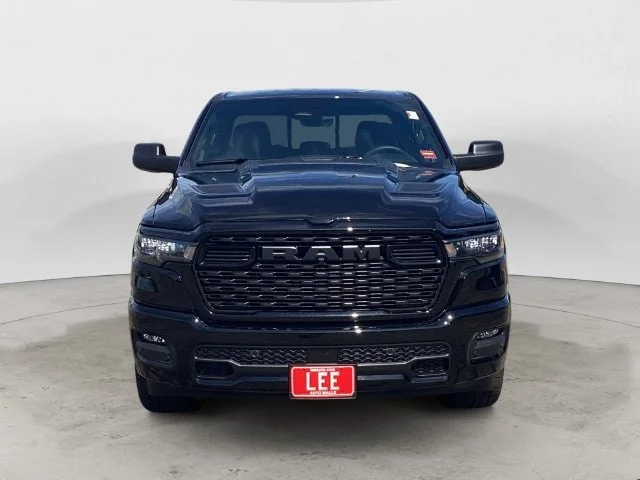 New 2026 Diamond Black Ram EXPRESS CREW CAB 4X4 5