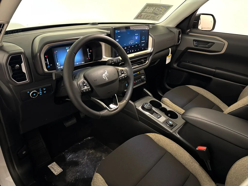 New 2026 White Ford Big Bend image 38