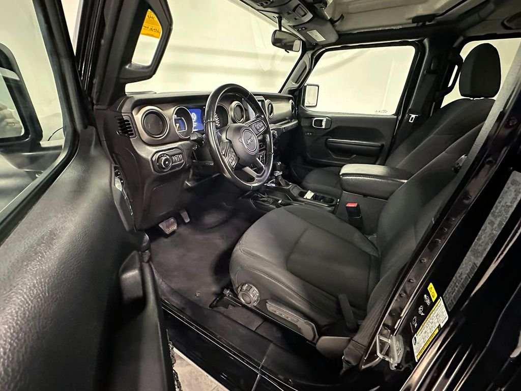 Used 2021 Black Jeep Unlimited Sport S image 17