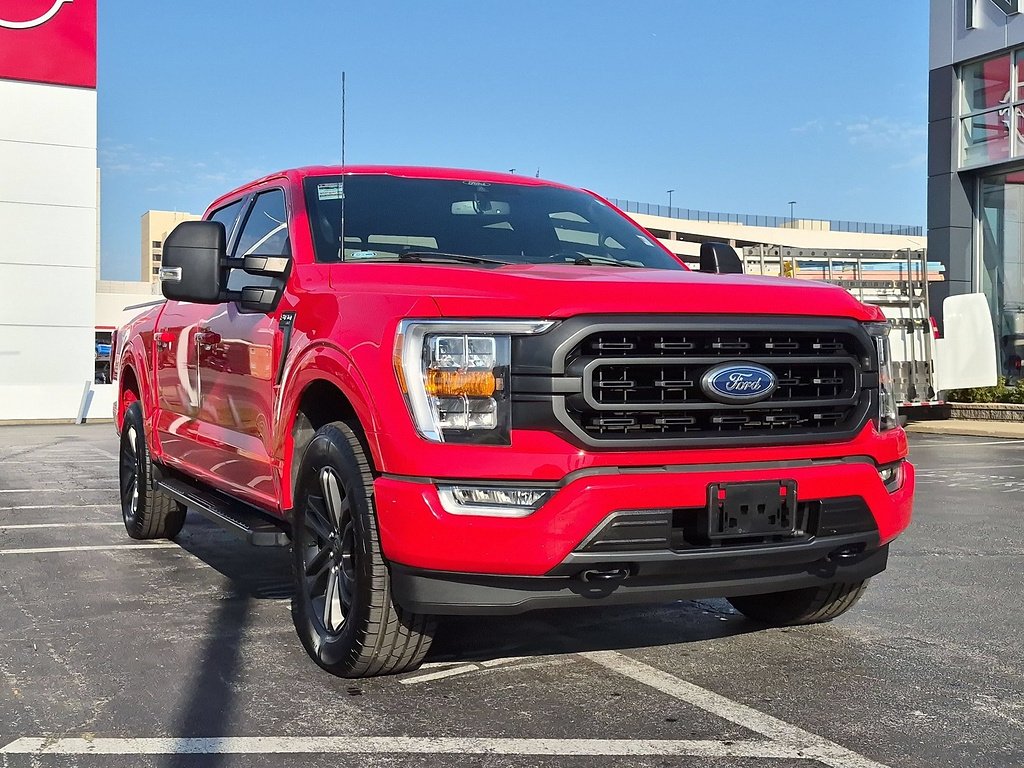 Used 2021 Race Red Ford Lariat image 3