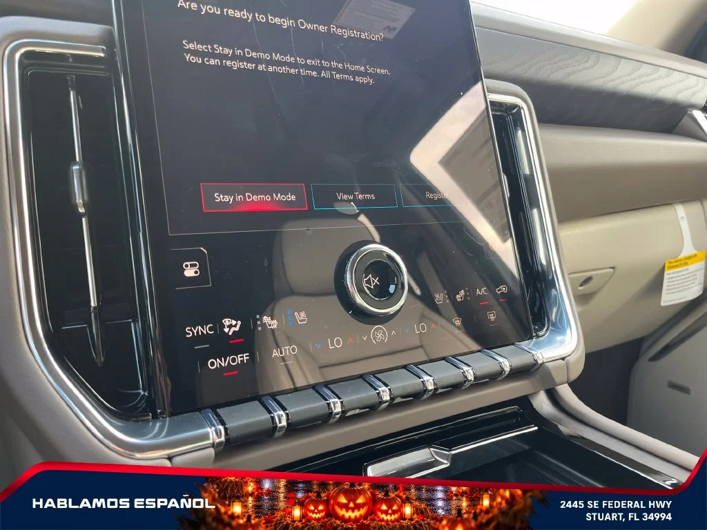 2027 GMC Yukon Denali - Photo 30