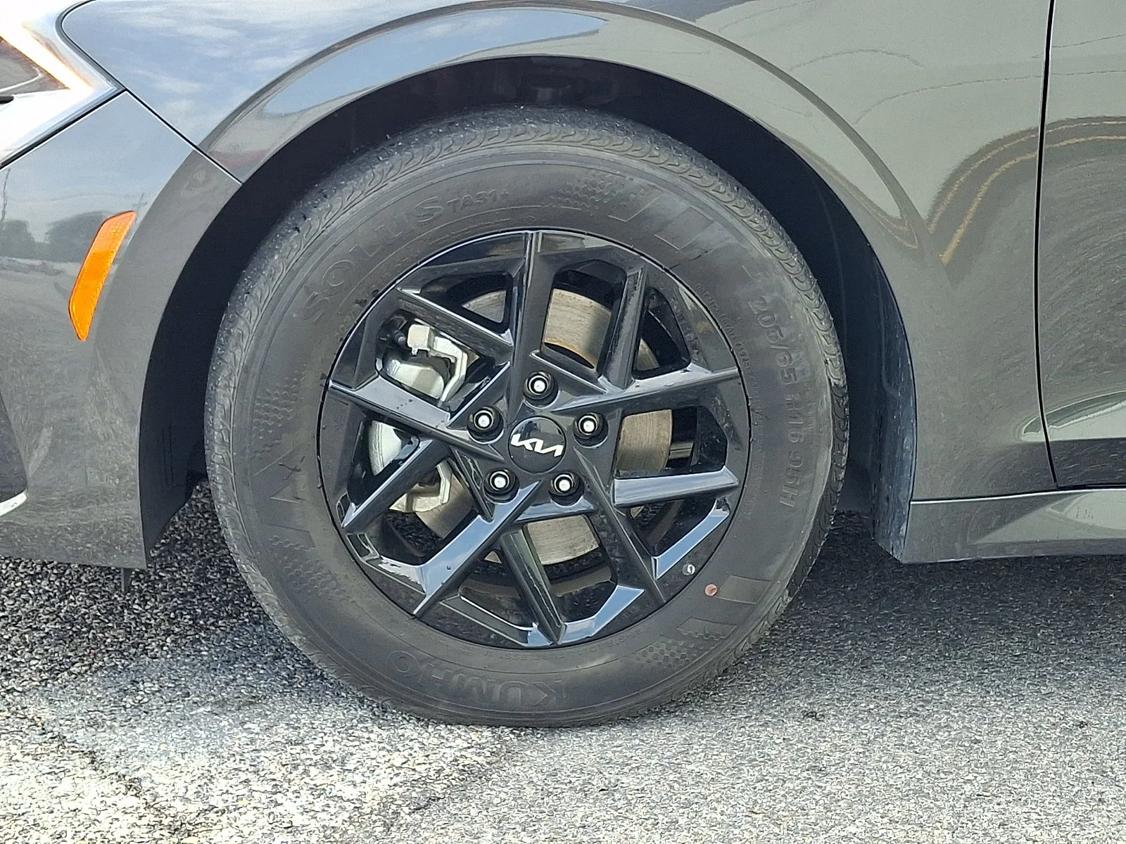 Certified Used 2026 Gray Kia LXS image 8
