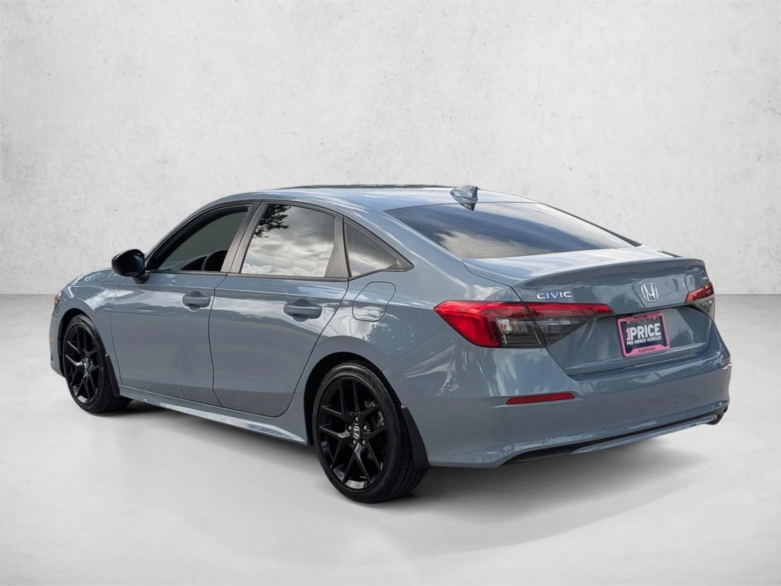 Used 2024 Silver/Gray Honda Sport image 8