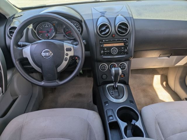 Used 2013 Silver Nissan S image 27