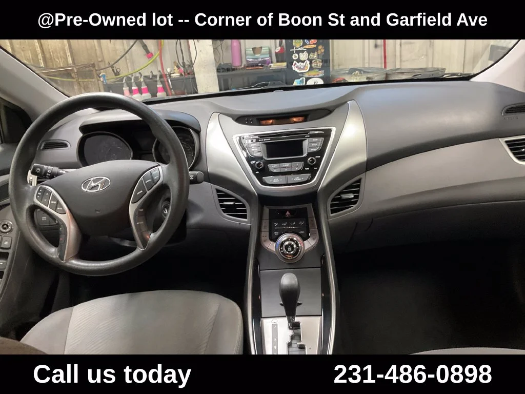 Used 2013 Gray Hyundai GLS image 18