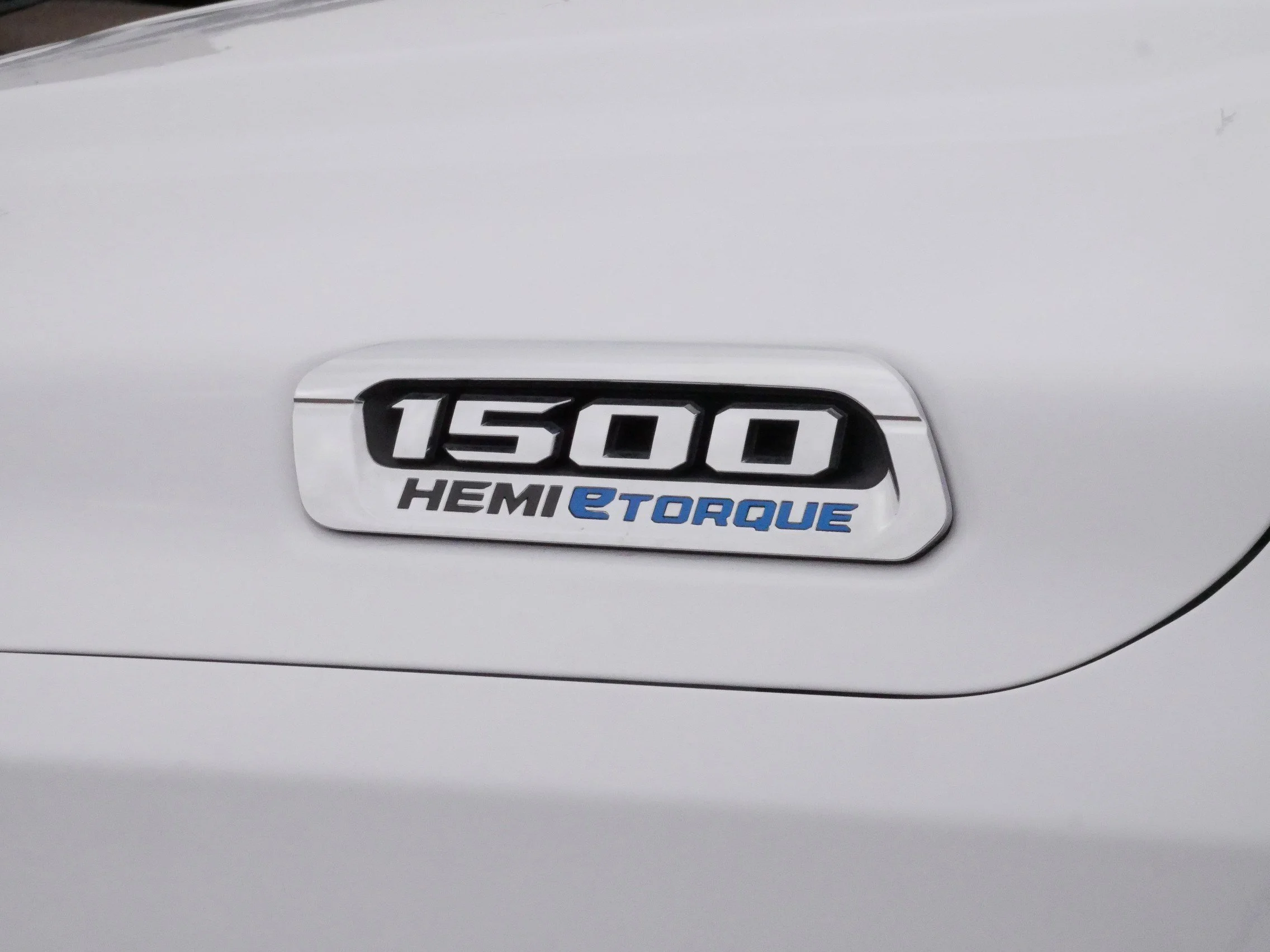 2024 RAM Ram 1500 Pickup Limited - Photo 18