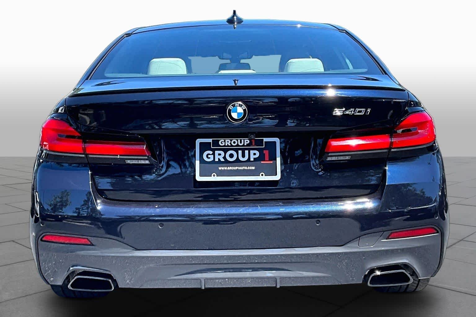 Used 2023 Carbon Black Metallic BMW 540i image 5