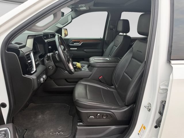 Used 2022 WHITE FROST TRICOAT GMC Denali image 12