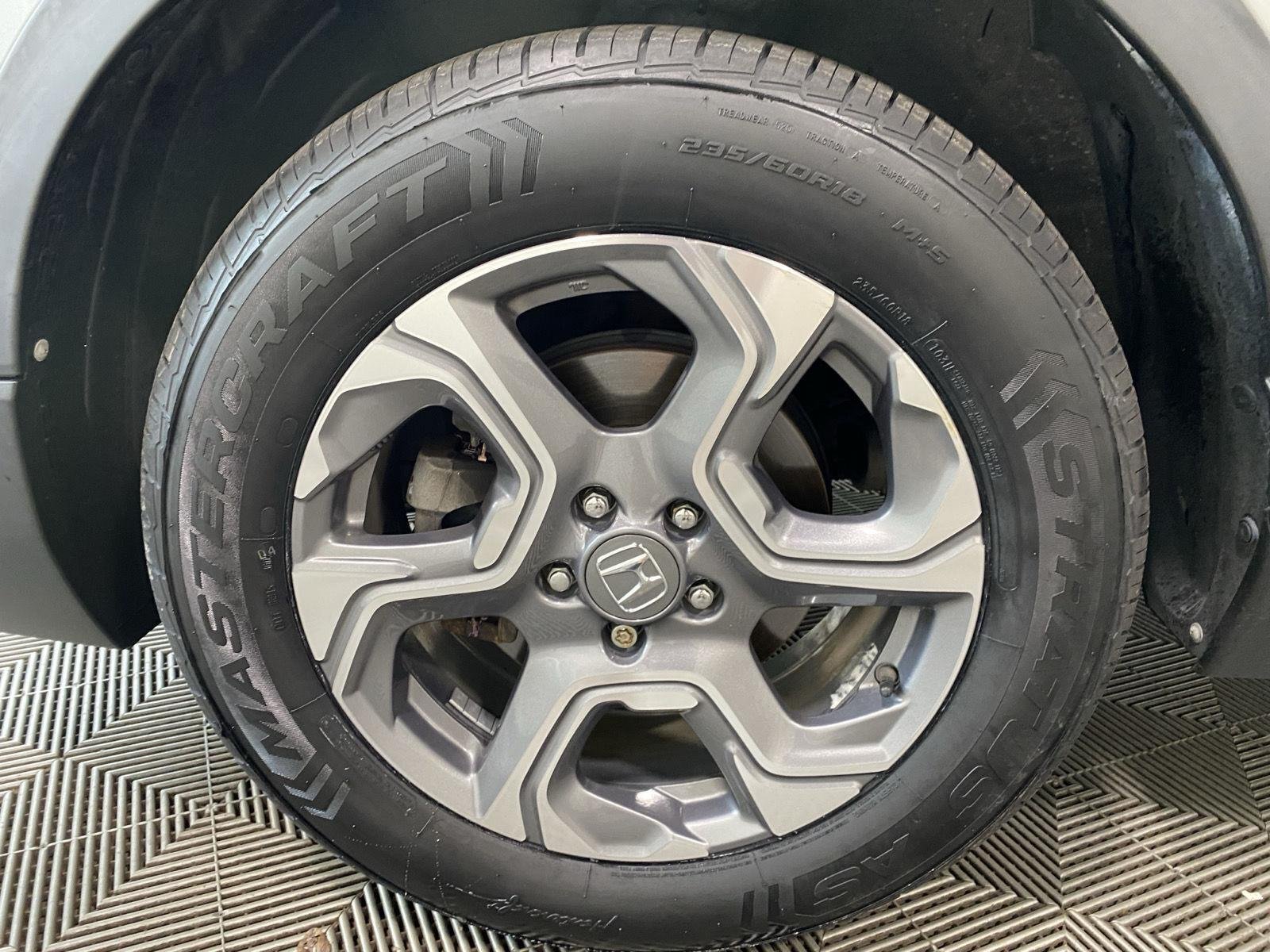 Used 2019 Lunar Silver Metallic Honda EX-L image 10