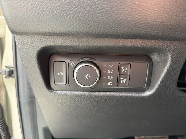 New 2026 Beige Ford XLT image 12
