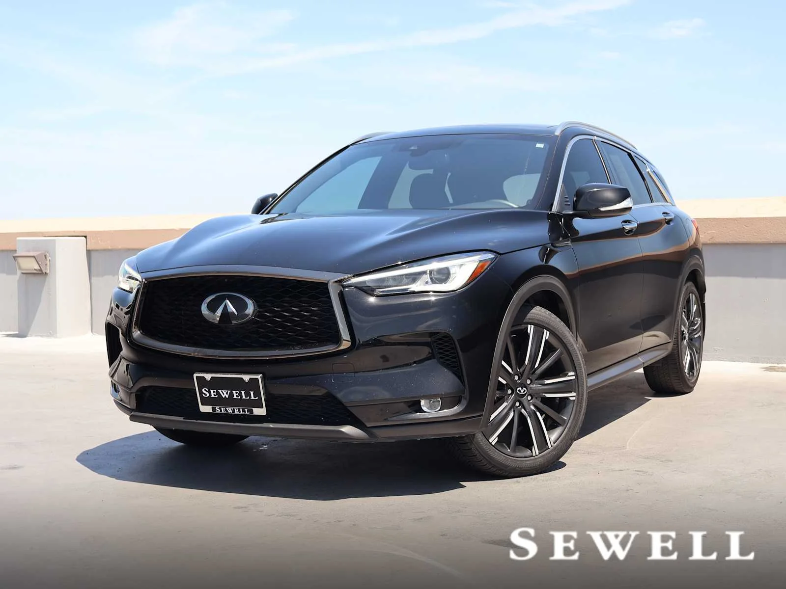 2021 INFINITI QX50 LUXE