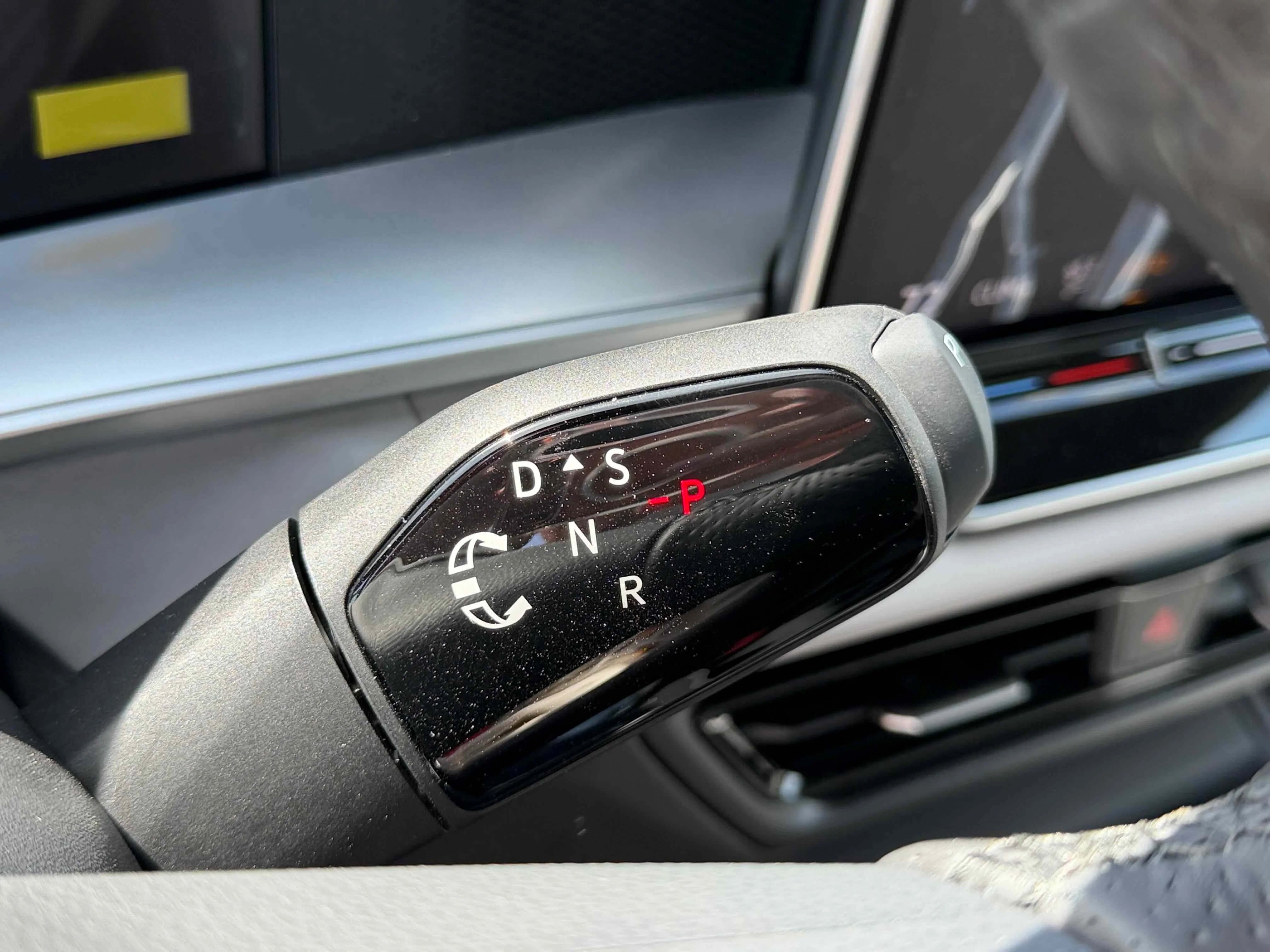 New 2026 Platinum Gray Volkswagen SE R-Line Black image 27