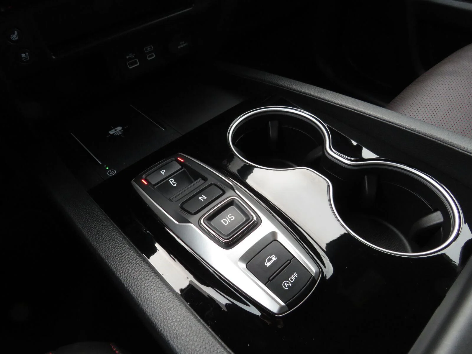 Used 2024  Honda Black Edition image 26
