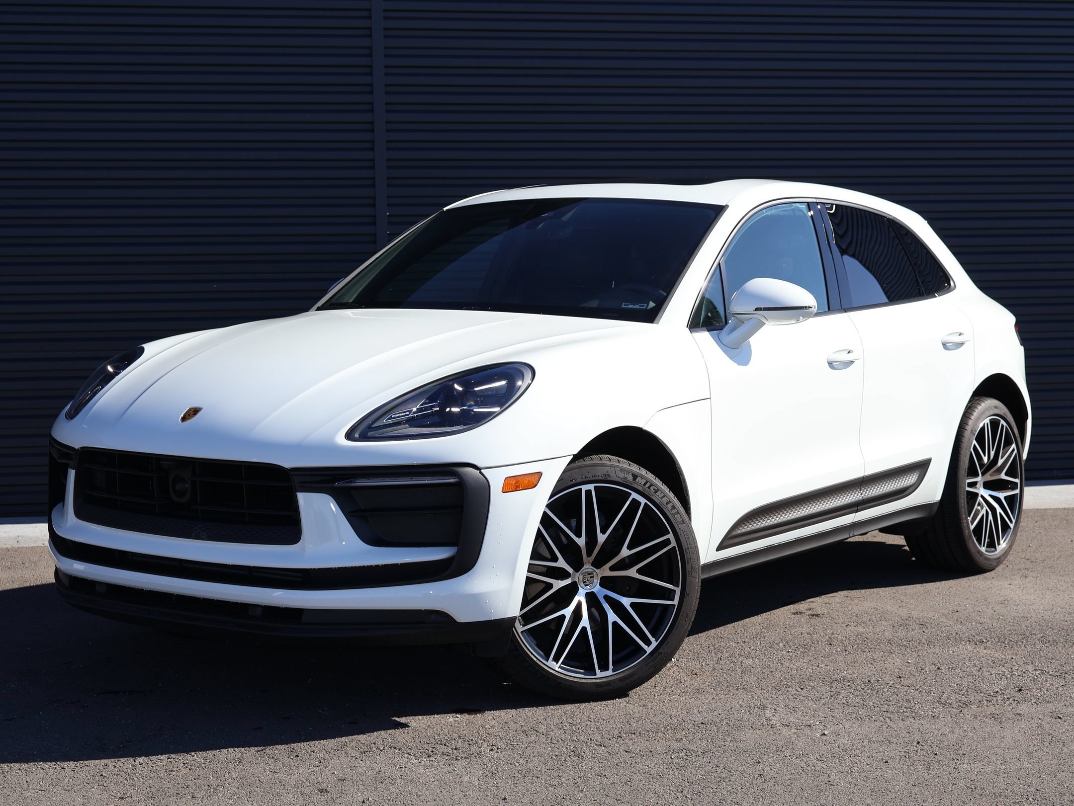 2023 Porsche Macan