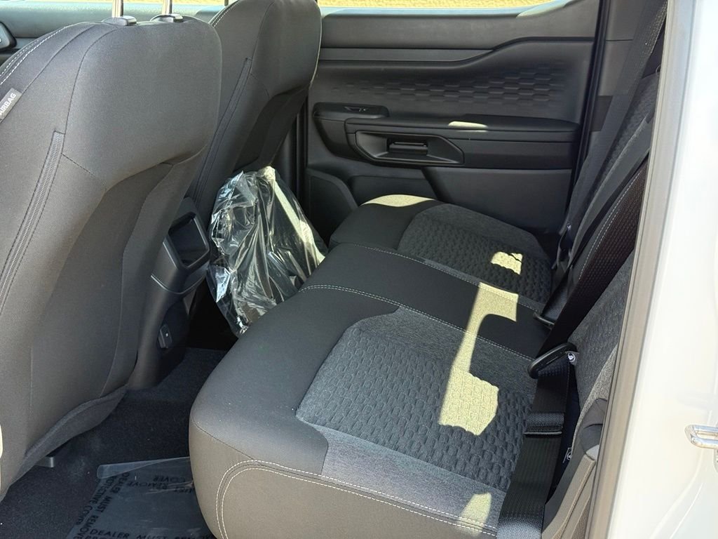 New 2026 Oxford White Ford XL image 7