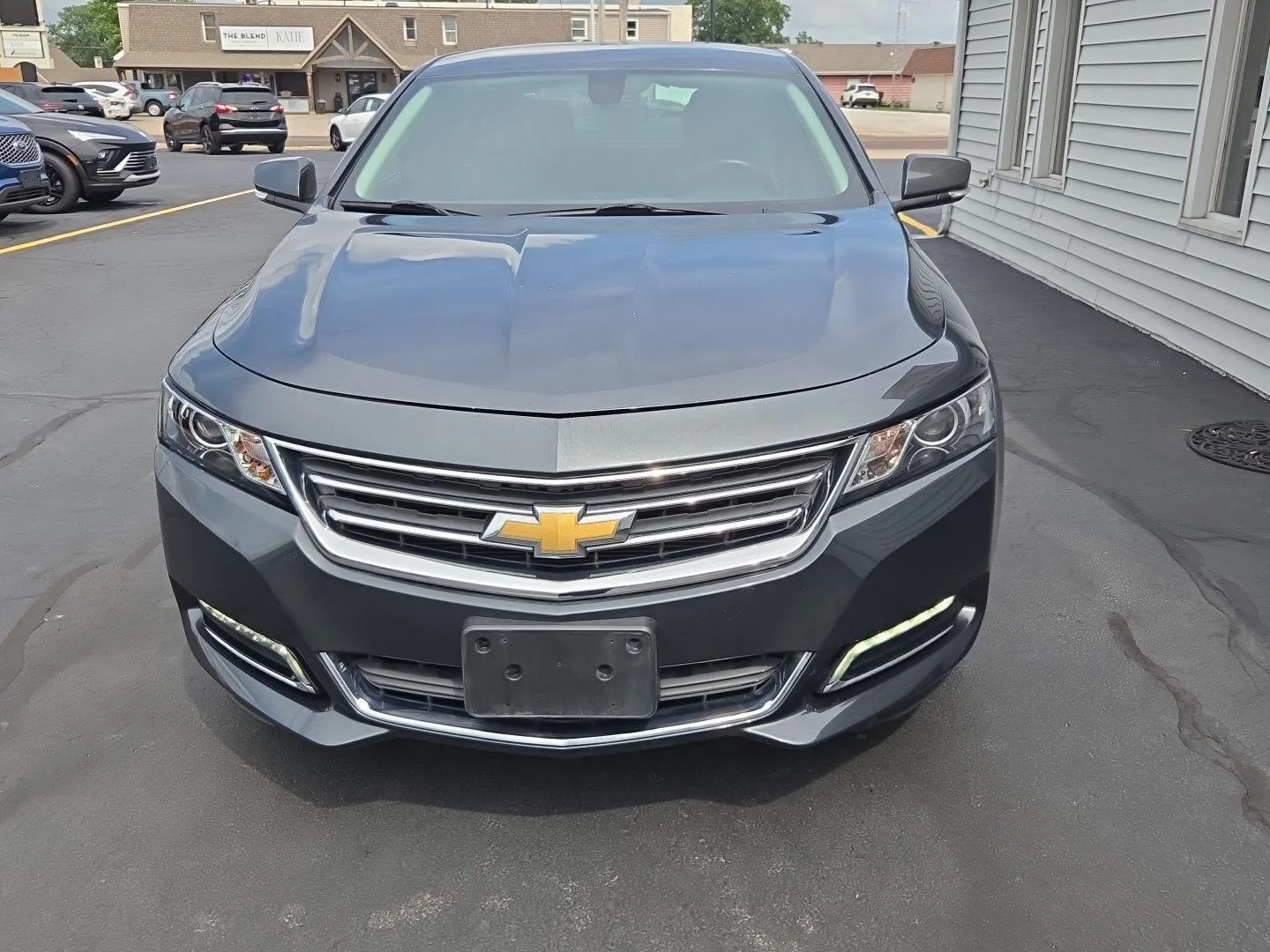 Used 2019 NIGHTFALL GRAY METALLIC Chevrolet LT image 5
