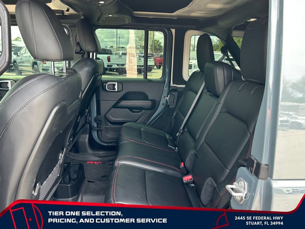Used 2024 Gray Jeep 4-Door Recon 4x4 image 25