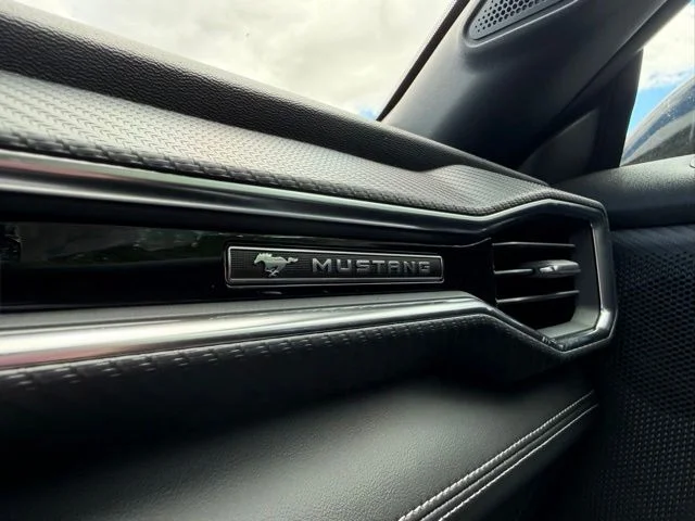 2025 Ford Mustang EcoBoost Premium Convertible - Photo 23