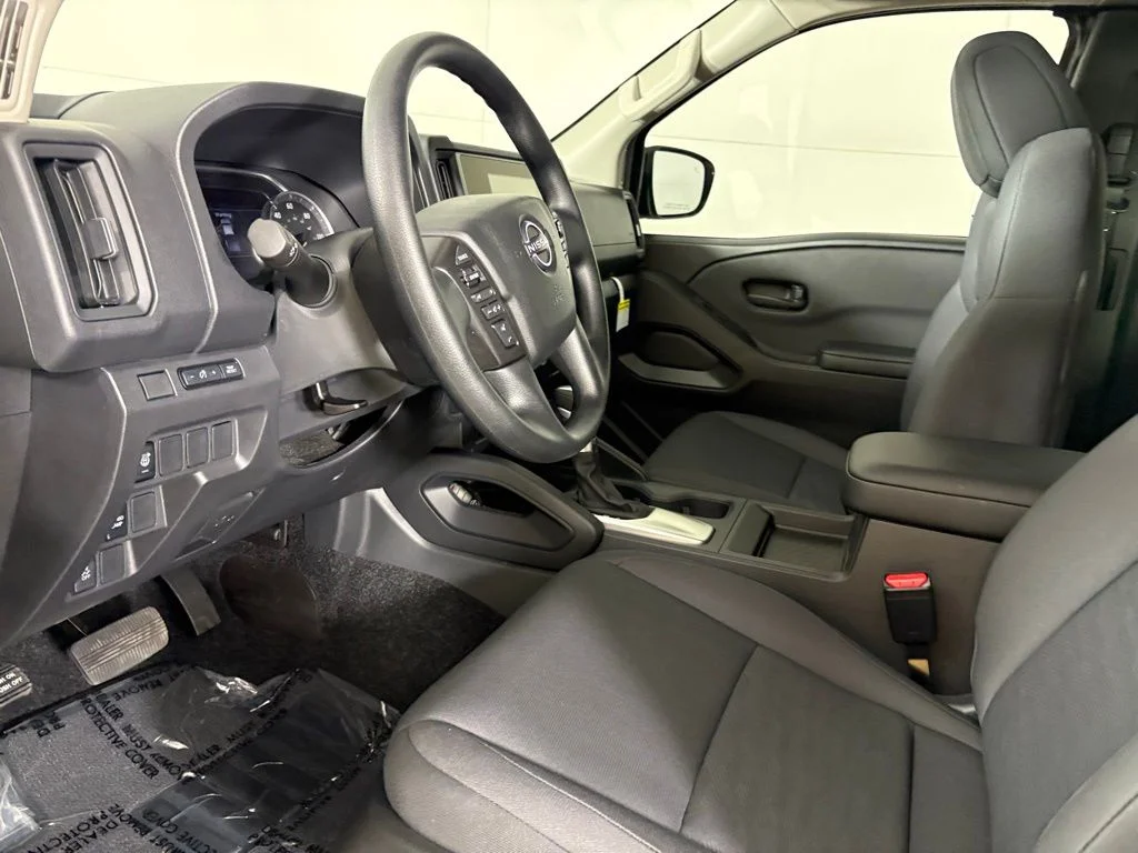 New 2026 Glacier White Nissan King Cab® S image 19